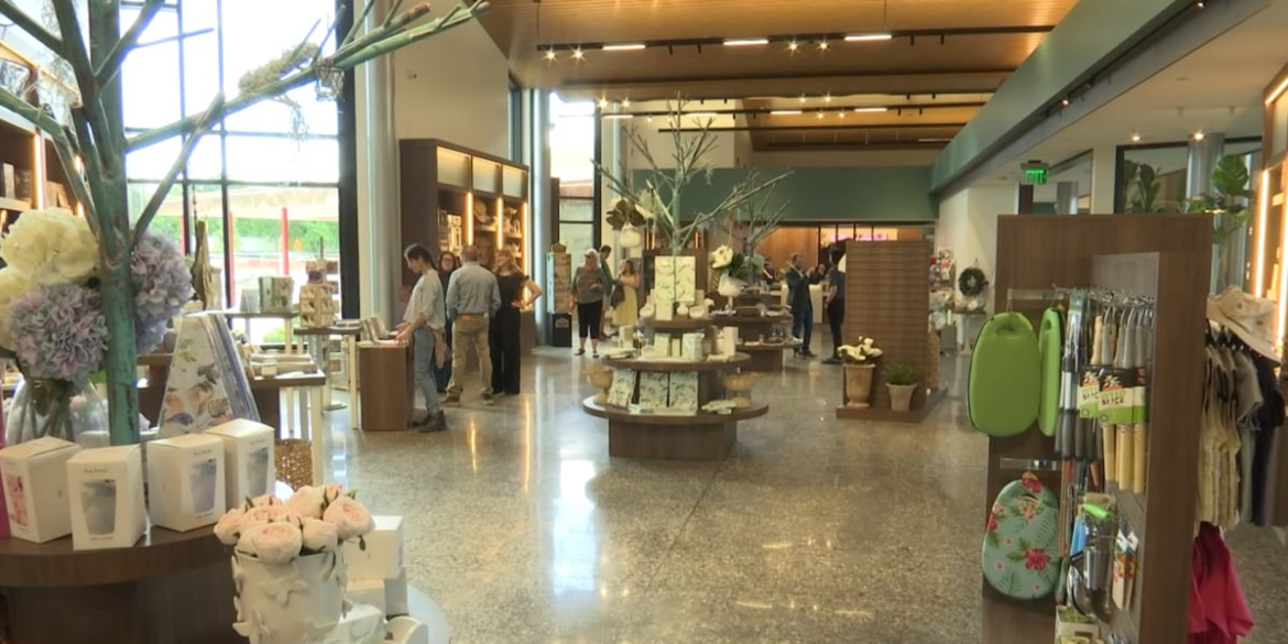 Dow Gardens opens new welcome center in Midland Dow Gardens opens new welcome center in Midland