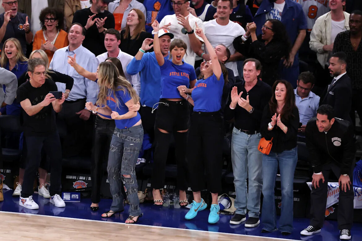NBA Finals: Taylor Swift, Timothée Chalamet and other Knicks fans erupt at Madison Square Garden after wild Game 4 win over Spurs NBA Finals: Taylor Swift, Timothée Chalamet and other Knicks fans erupt at Madison Square Garden after wild Game 4 win over Spurs