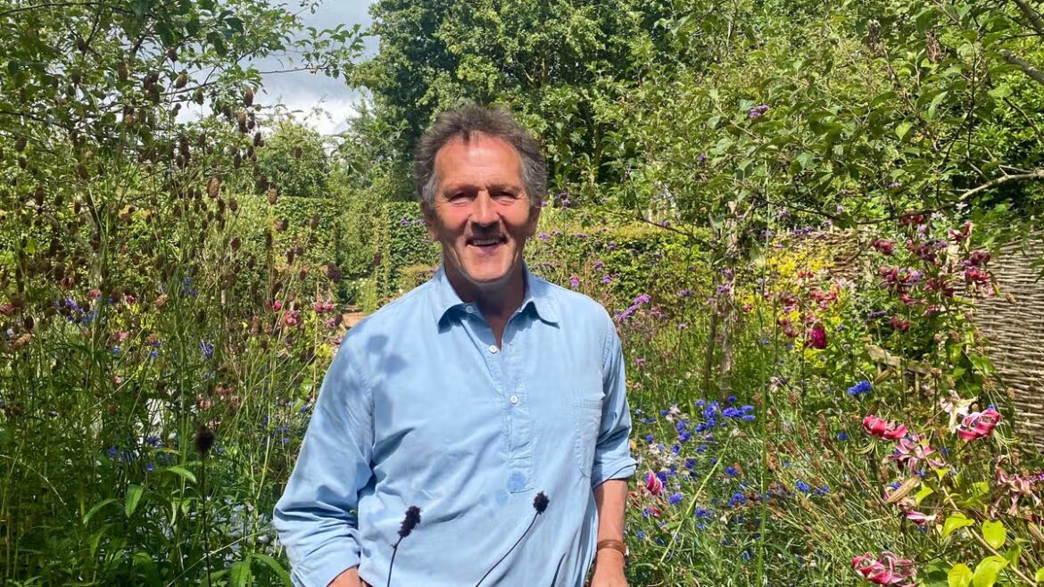 Monty Don urges gardeners to pick one crop now while it’s ‘at its best’ Daily Mirror