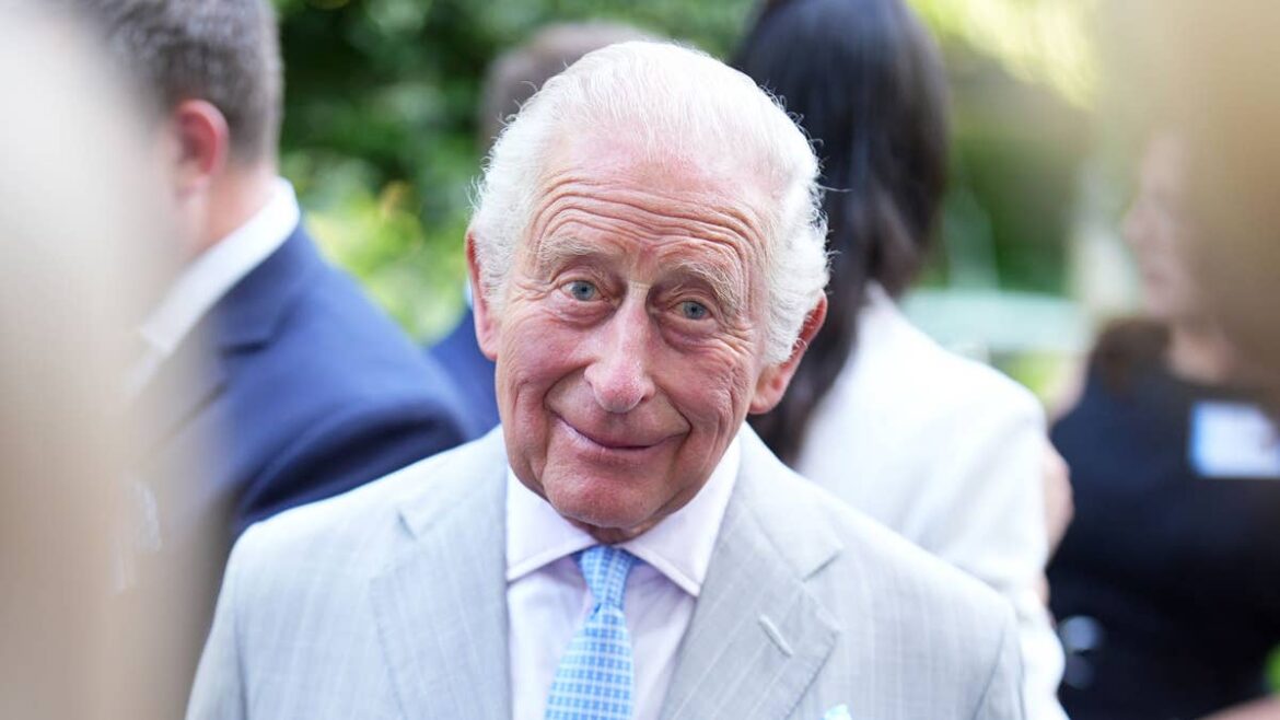 King Charles' special tribute to England in his own back garden