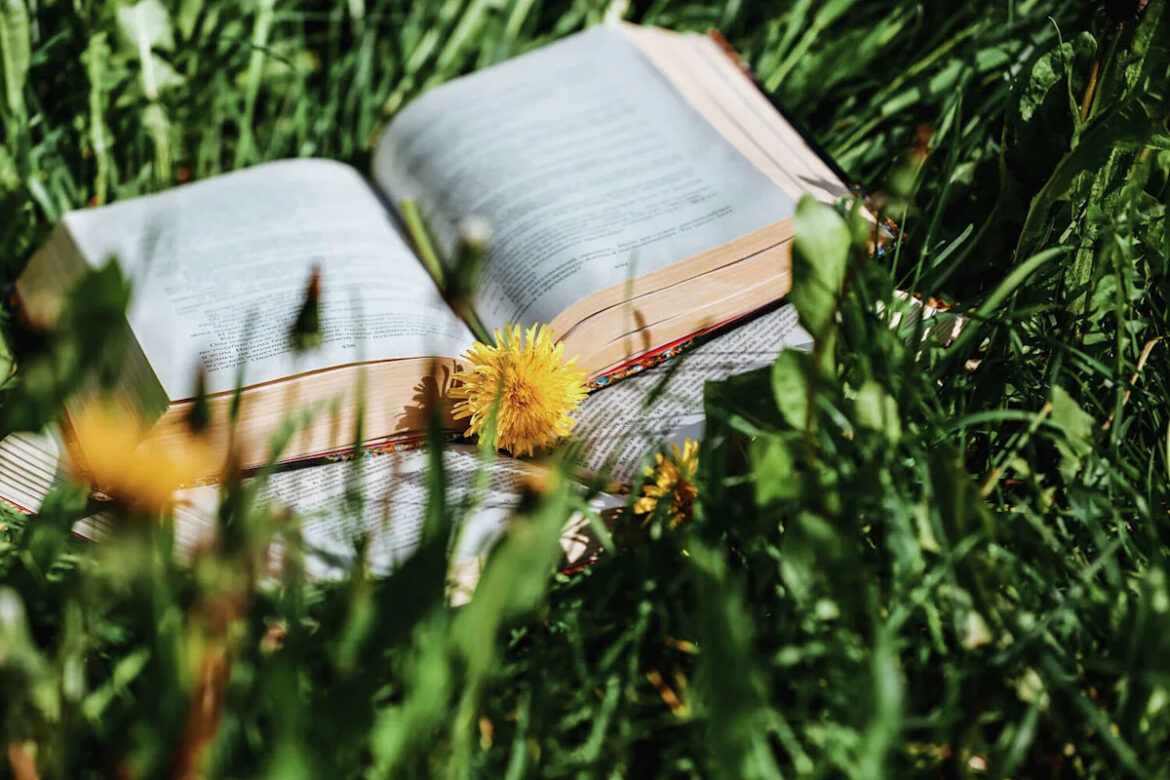 Bibliofiles: There's poetry in gardening and gardening books