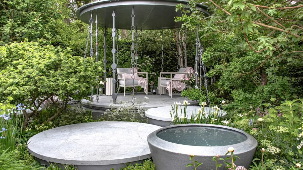 Plants That Actually Cool Your Yard – They Act Like Natural Air Conditioning When Temperatures Rise