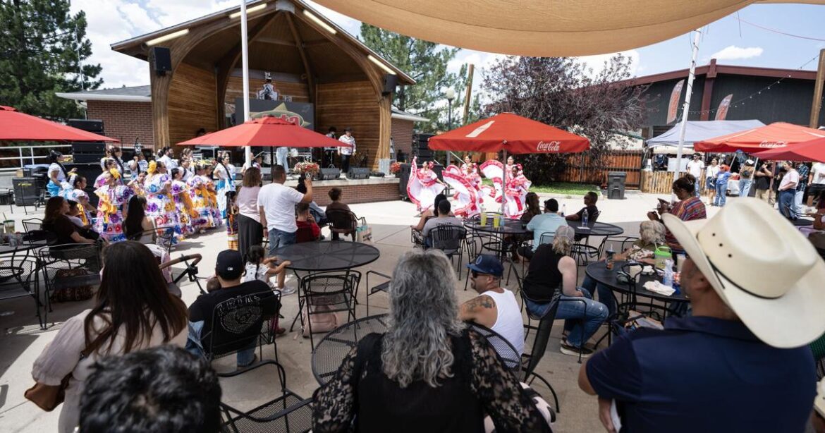 Enjoy a more relaxed atmosphere with performances at The Garden and Buckin’ A Saloon | Cheyenne Frontier Days Enjoy a more relaxed atmosphere with performances at The Garden and Buckin' A Saloon | Cheyenne Frontier Days