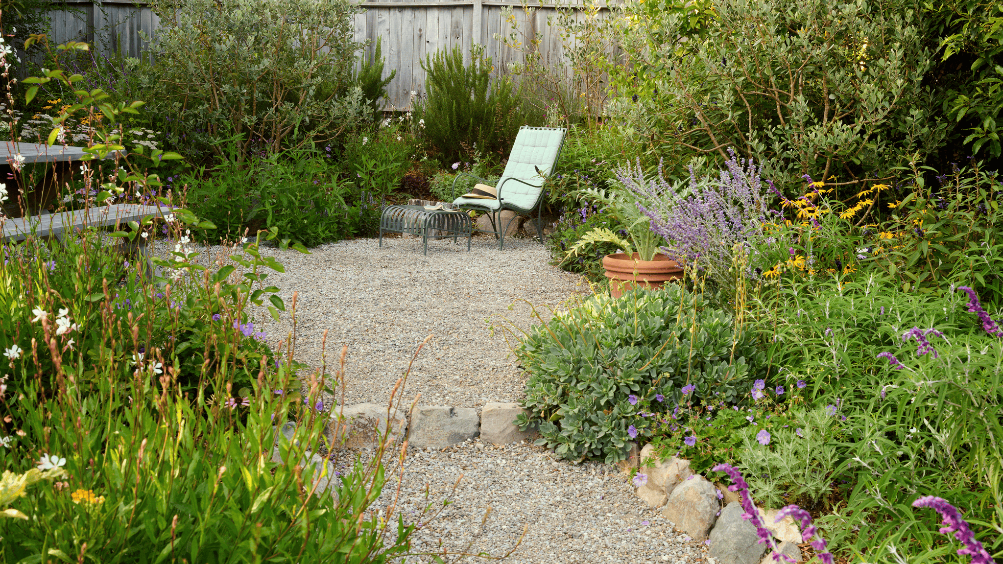 California cottage garden flowering beds California cottage garden flowering beds
