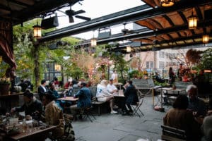 People dining at Gallow Green