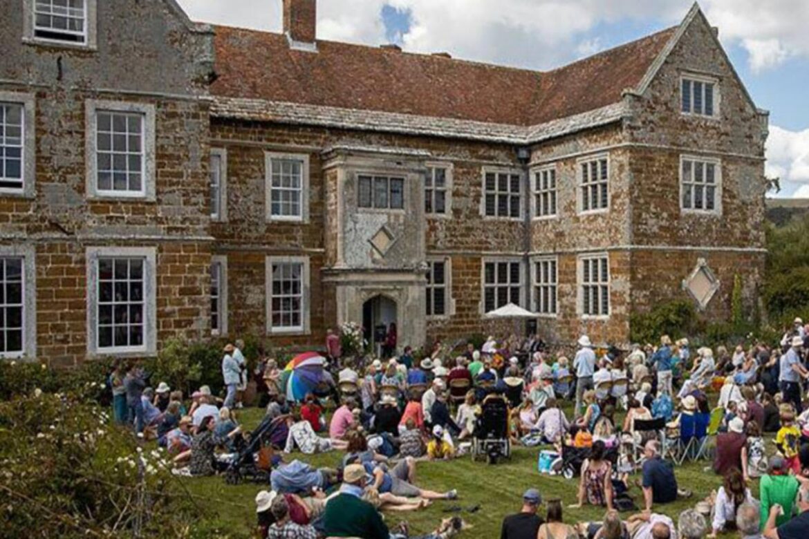Popular garden fair with 200 stalls returns next month Popular garden fair with 200 stalls returns next month