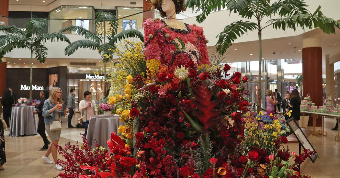 Spring is in full bloom at South Coast Plaza, where 2 events will delight weekend visitors Spring is in full bloom at South Coast Plaza, where 2 events will delight weekend visitors
