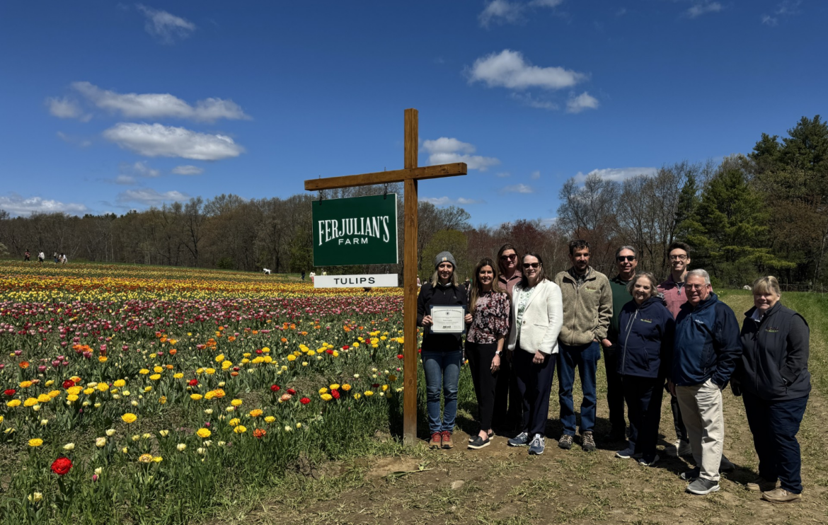Healey-Driscoll Administration Tour Women-Owned Flower Grower Businesses in Middlesex and Worcester Counties Healey-Driscoll Administration Tour Women-Owned Flower Grower Businesses in Middlesex and Worcester Counties