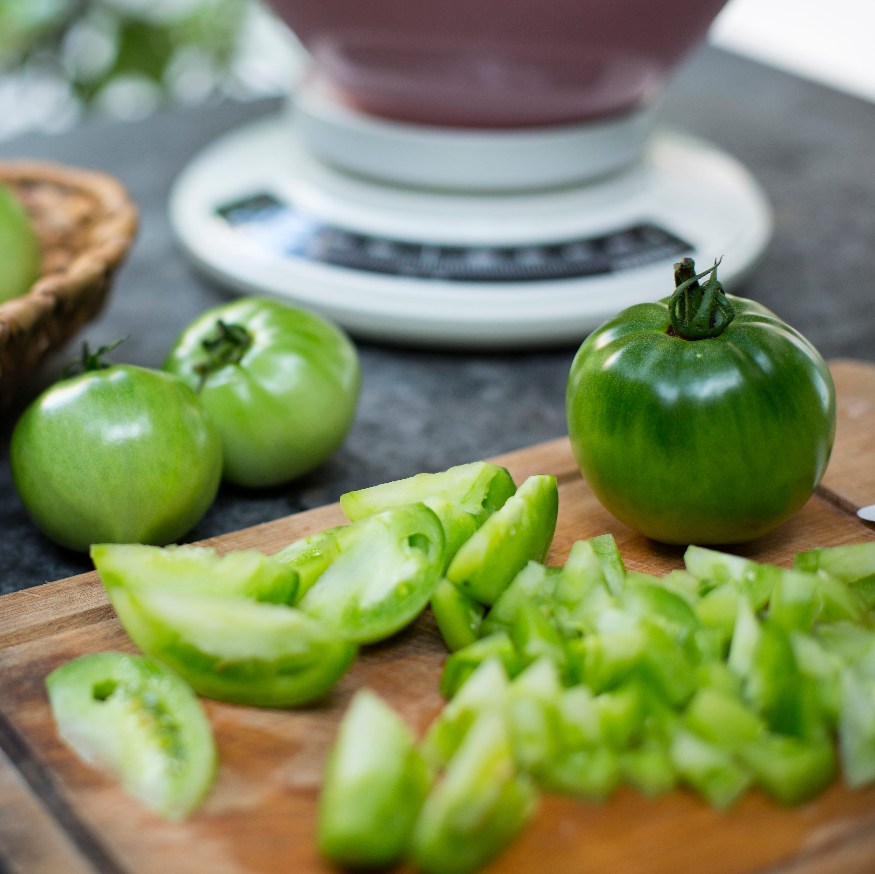 what to do with green tomatoes